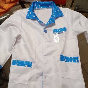 Kids doctors coat 4-6 years